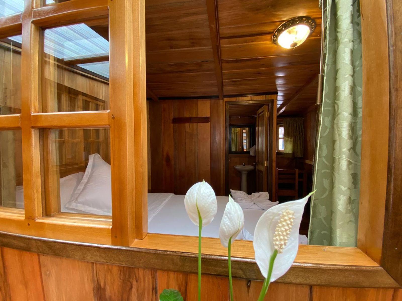 Guayabo Hostal Миндо Экстерьер фото